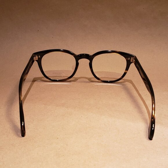 Oliver Peoples OV5217S GREGORY PECK SUN Amaretto/Striped Honey - Picture 4 of 5